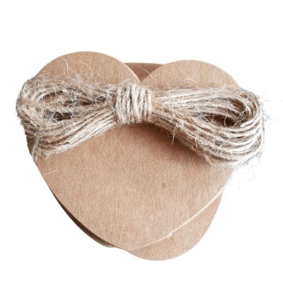 Cuori Tag con cordino in Juta