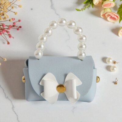 Mini borsetta celeste manico perline