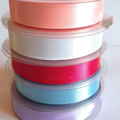 Nastri poliestere colori a scelta 1,5 cm 25 mt