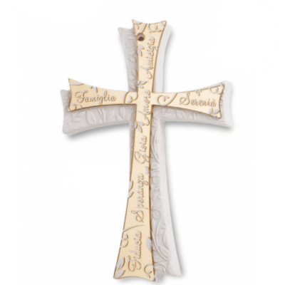 Croce in plexiglass e polvere di marmo
